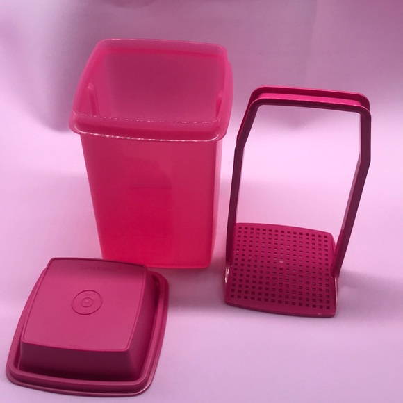 Tupperware Kitchen Tupperware Large Square Pickadeli Container Pink